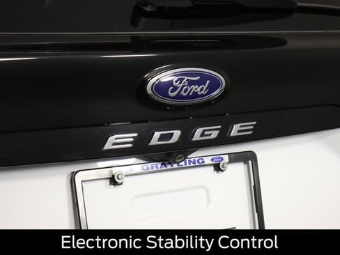 Used 2023 Ford Edge SEL w/ Convenience Package AWD/4WD image 24