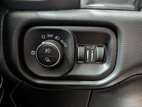 Used 2019 RAM 3500 Laramie image 23