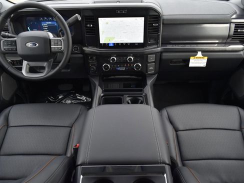 New 2026 Ford F250 Lariat w/ FX4 Off-Road Package image 7