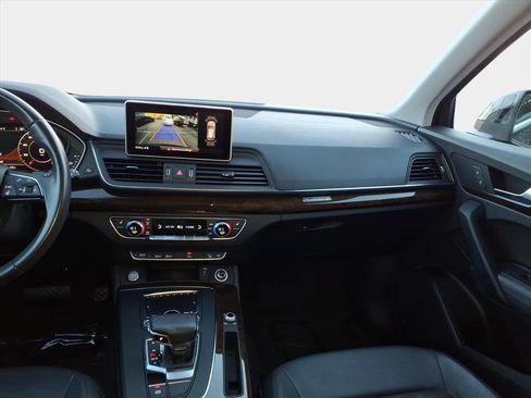Used 2019 Audi Q5 2.0T Premium Plus w/ Premium Plus Package image 12