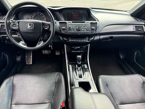 Used 2017 Honda Accord Sport Special Edition image 8