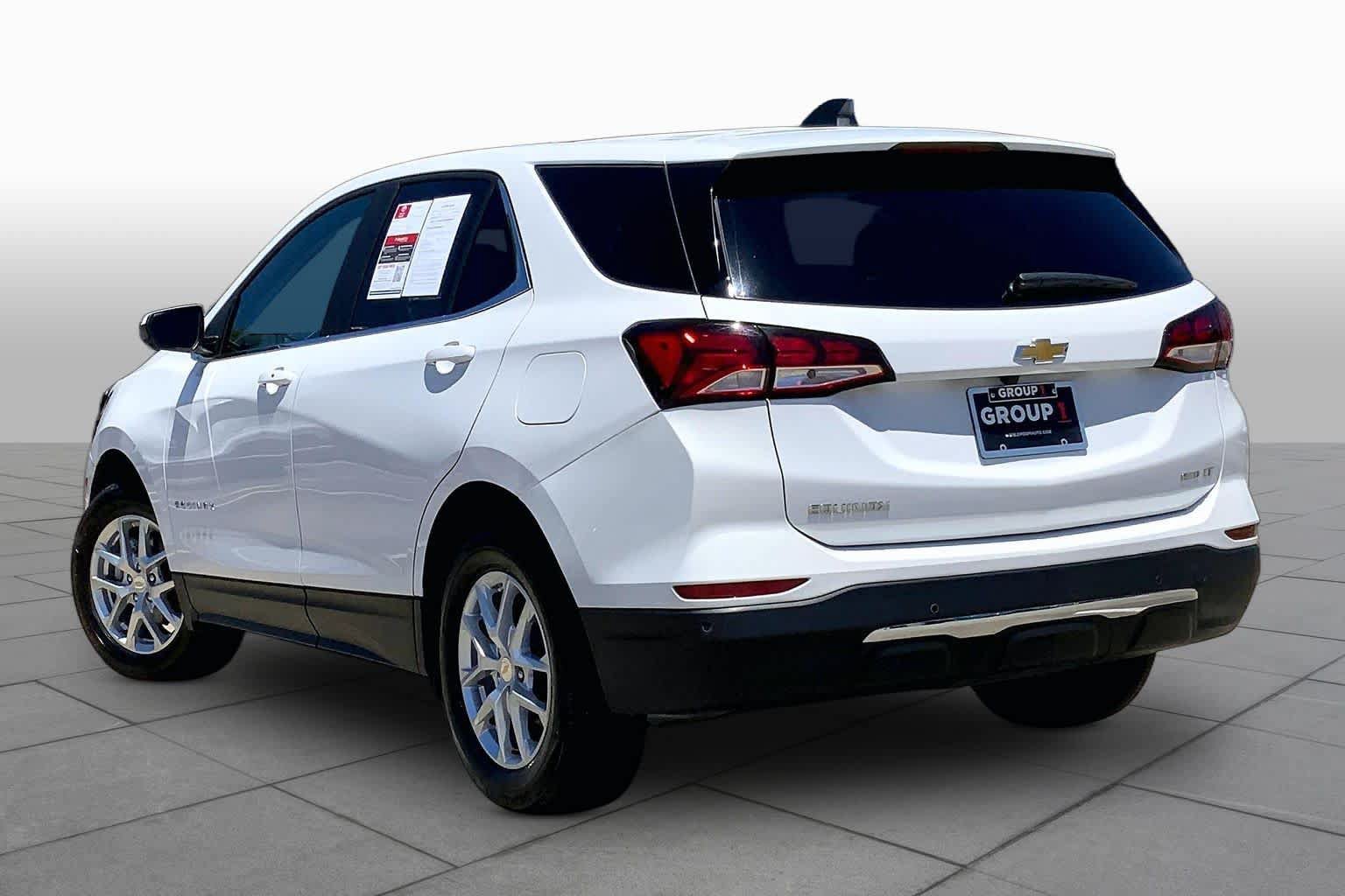Used 2024 Chevrolet Equinox LT AWD/4WD image 12