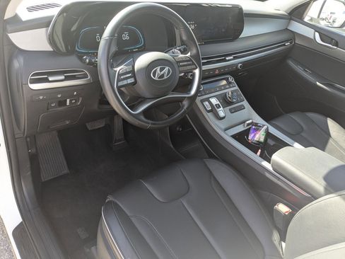 Used 2025 Hyundai Palisade SEL image 16