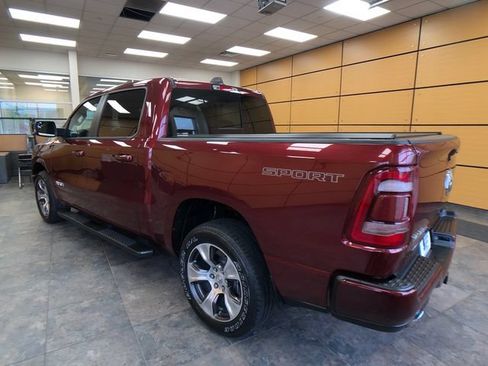 Used 2023 RAM 1500 Laramie AWD/4WD image 5