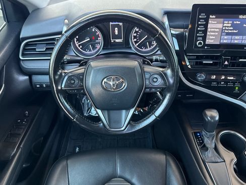 Used 2021 Toyota Camry SE FWD image 14