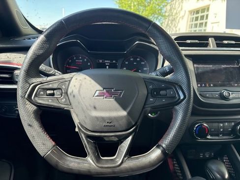 Certified 2023 Chevrolet TrailBlazer RS AWD/4WD image 13