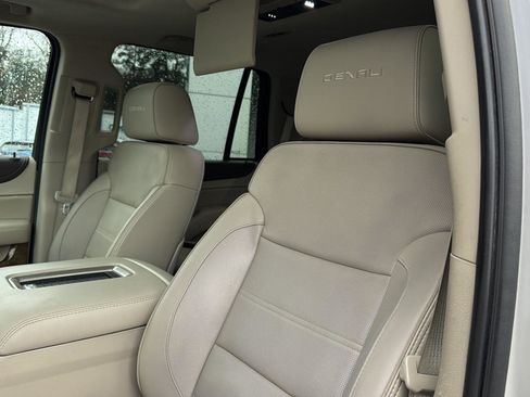 Certified 2016 GMC Yukon Denali w/ Open Road Package image 28