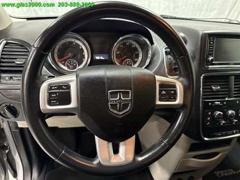 Used 2017 Dodge Grand Caravan SE w/ Power Window Group image 4