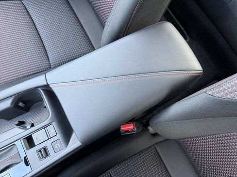 New 2026 Nissan Sentra SR w/ Floor Mat Package FWD image 23