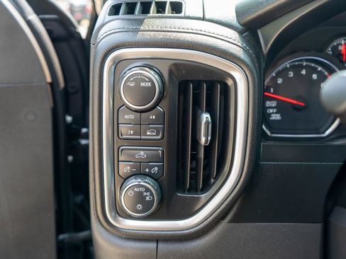 Used 2020 Chevrolet Silverado 1500 LT w/ All-Star Edition AWD/4WD image 17