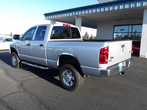 Used 2008 Dodge Ram 2500 Truck SLT w/ Popular Equipment Group image 3