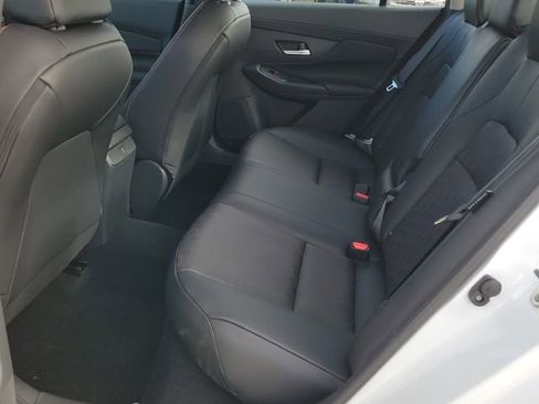 New 2026 Nissan Sentra SR FWD image 7