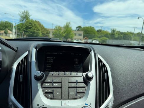 Used 2017 GMC Terrain SLE w/ Convenience Package FWD image 12