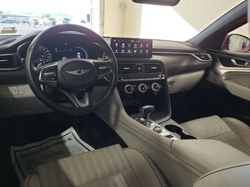 Used 2022 Genesis G70 2.0T w/ Prestige Package image 10