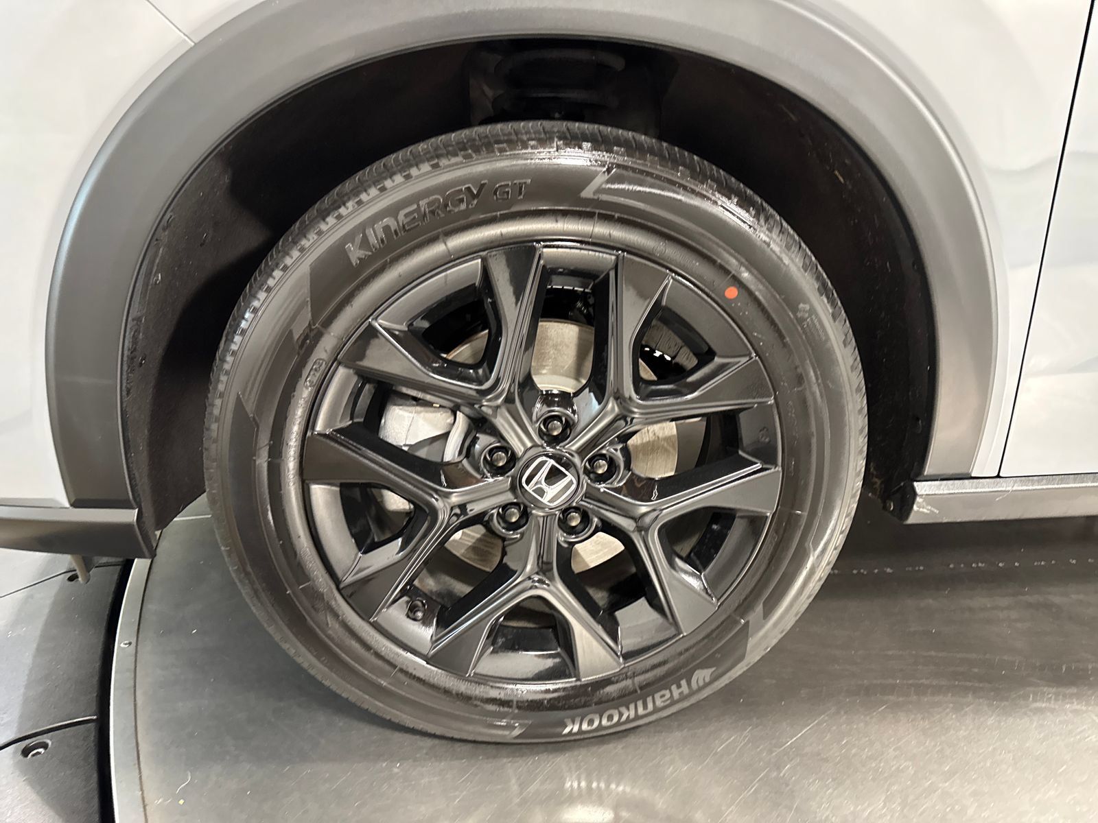 Certified 2024 Honda HR-V Sport image 2