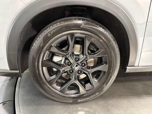 Certified 2024 Honda HR-V Sport image 2