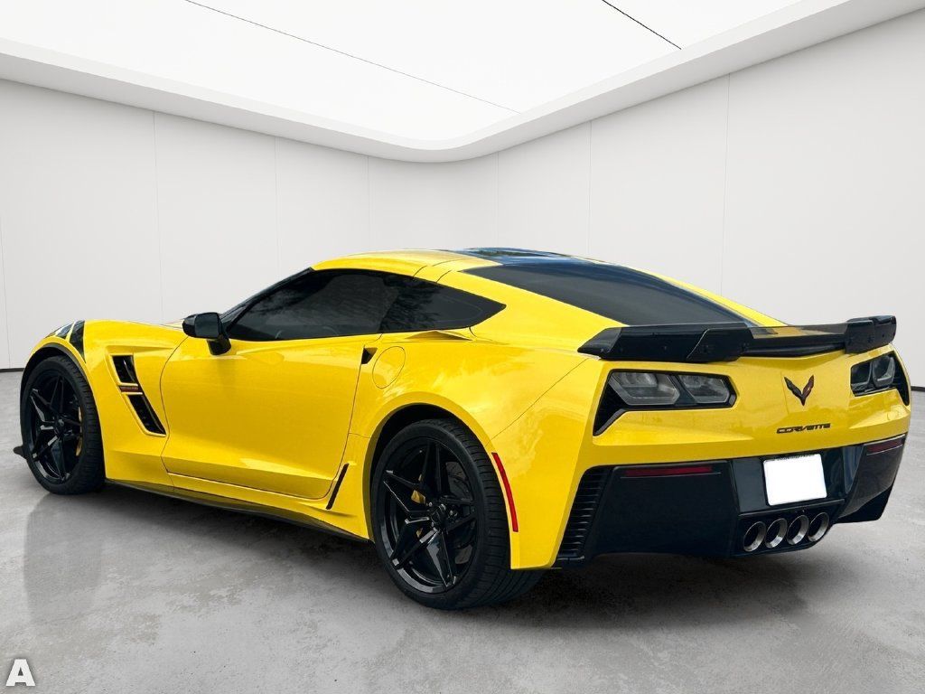Used 2017 Chevrolet Corvette Grand Sport RWD image 4