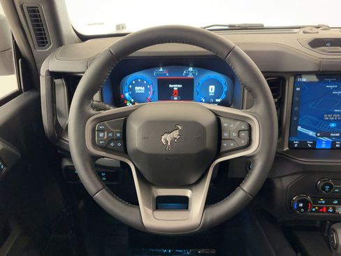 New 2025 Ford Bronco Badlands w/ Sasquatch Package image 13