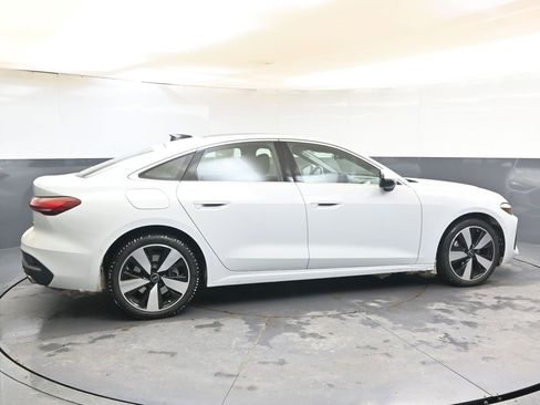 Used 2025 Audi A5 2.0T Premium w/ Convenience Package image 6