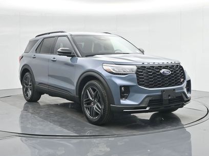 Used 2025 Ford Explorer ST