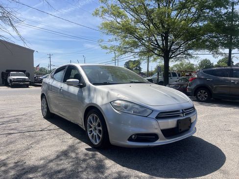 Used 2013 Dodge Dart Limited FWD image 4