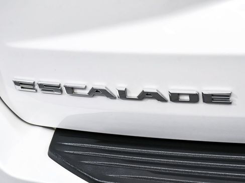 Used 2022 Cadillac Escalade Sport Platinum AWD/4WD image 99