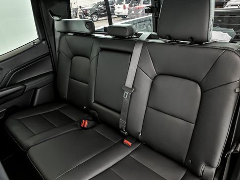 New 2026 GMC Canyon Elevation w/ Convenience Package image 9