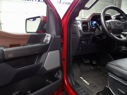 Used 2022 Ford F150 Lariat image 41