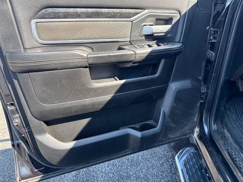 Used 2019 RAM 3500 Big Horn AWD/4WD image 13