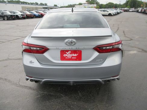 Used 2024 Toyota Camry XSE w/ Cold Weather Package FWD image 7