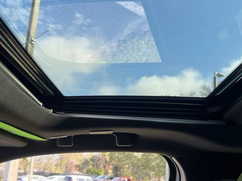 Certified 2025 Toyota Tacoma Limited image 27