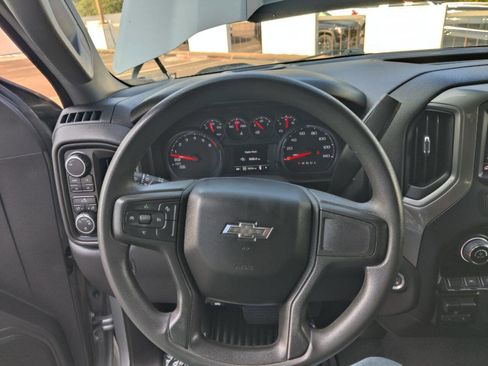 Used 2023 Chevrolet Silverado 1500 Custom Trail Boss image 40