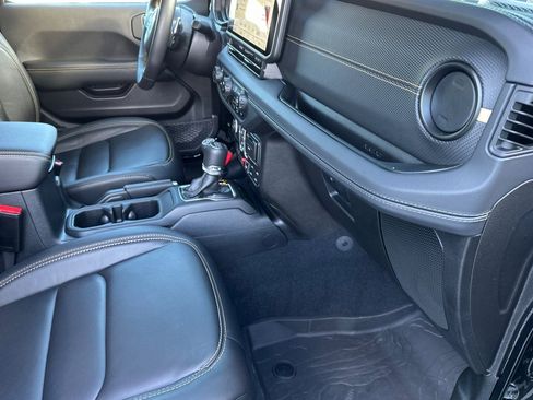 Used 2024 Jeep Wrangler Unlimited Rubicon 392 AWD/4WD image 19