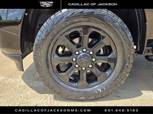 Used 2024 RAM 2500 Big Horn w/ Night Edition AWD/4WD image 28