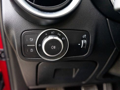 Used 2018 Alfa Romeo Stelvio Sport w/ Quick Order Package 22J Sport image 16