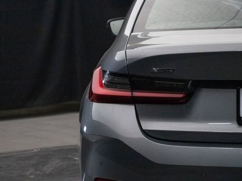 Used 2025 BMW 330i xDrive Sedan image 12