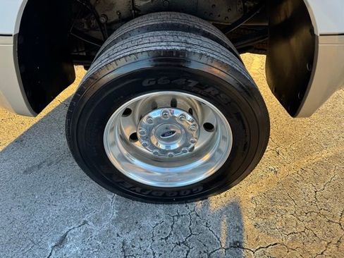 Used 2008 Ford F450 Lariat image 7