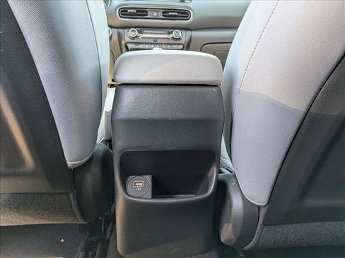 Used 2023 Hyundai Kona SEL w/ Convenience Package FWD image 17