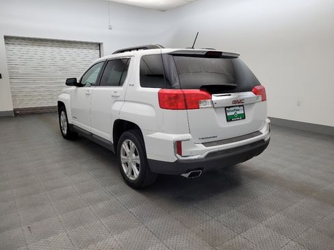 Used 2017 GMC Terrain SLE w/ Driver Alert Package I FWD image 5