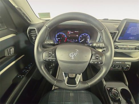 Certified 2024 Ford Bronco Sport Heritage w/ Heritage Convenience Package image 12