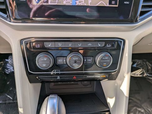 Certified 2023 Volkswagen Atlas SEL AWD/4WD image 25