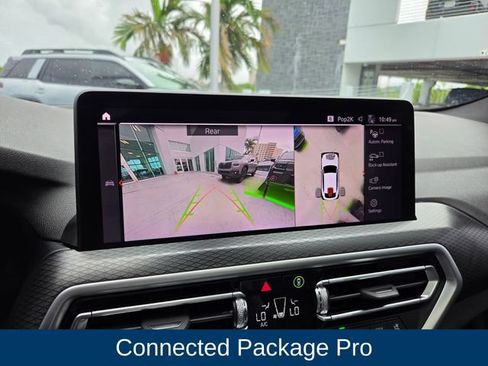 Used 2023 BMW X4 xDrive30i w/ M Sport Package AWD/4WD image 5