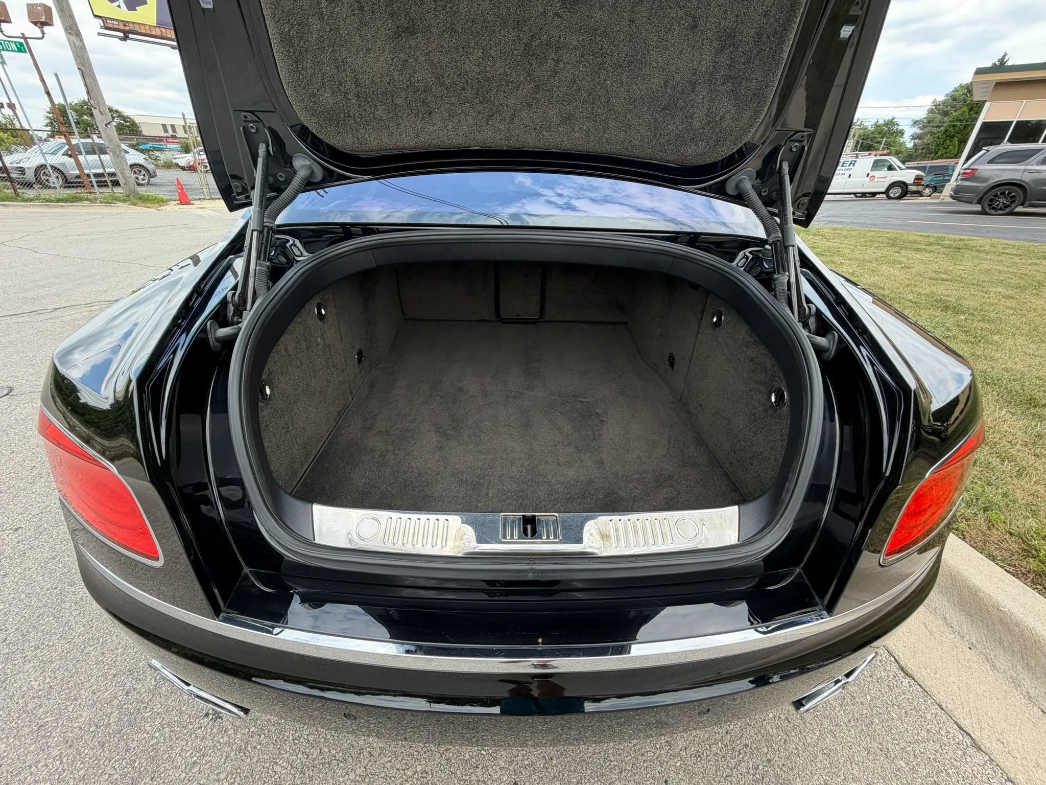 Used 2016 Bentley Flying Spur V8 AWD/4WD image 13