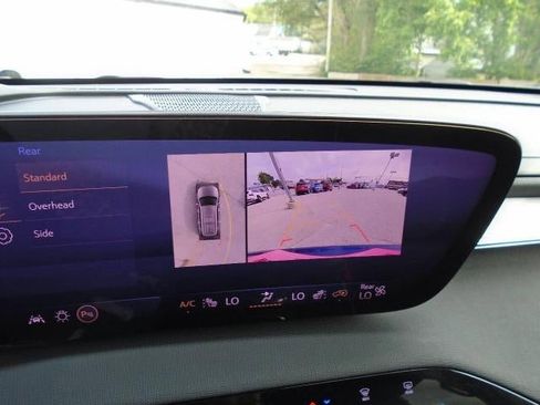 Certified 2025 Buick Enclave Preferred AWD/4WD image 14