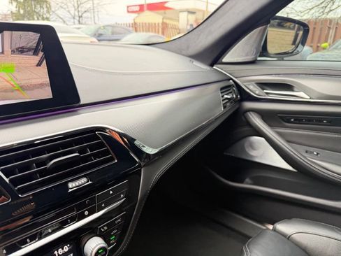 Used 2018 BMW M5 w/ Executive Package image 42