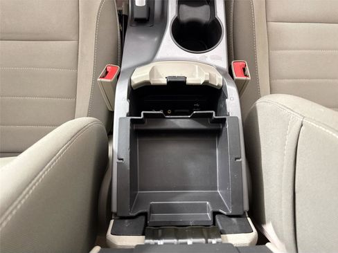 Used 2014 Ford Escape SE w/ Equipment Group 201A image 29