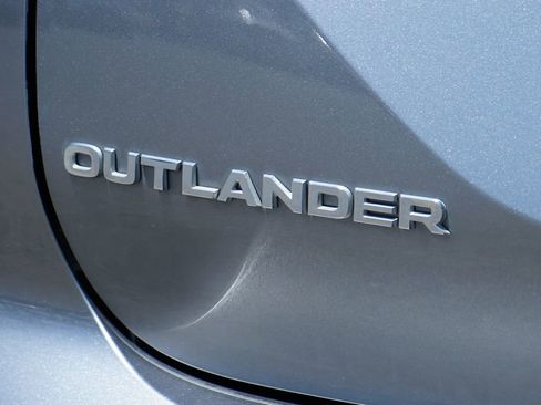 Used 2022 Mitsubishi Outlander SEL FWD image 47