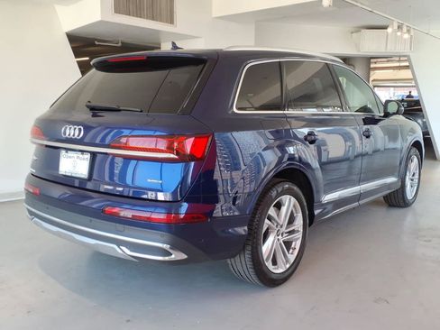 Used 2023 Audi Q7 2.0T Premium w/ Convenience Package AWD/4WD image 4