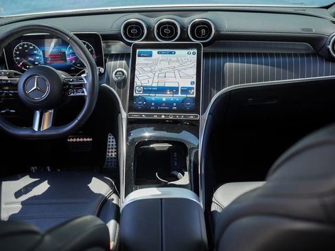 Used 2024 Mercedes-Benz GLC 300 4MATIC w/ AMG Line image 21