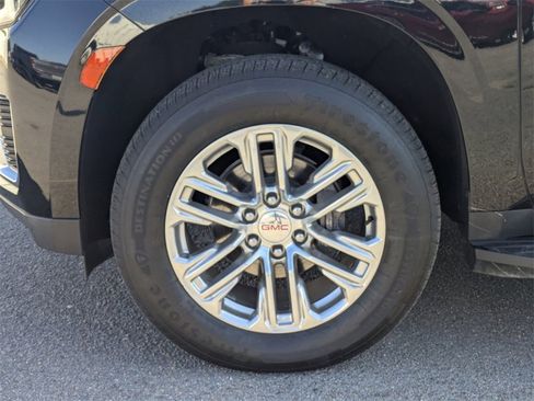 Used 2021 GMC Yukon SLT w/ SLT Luxury Plus Package image 9